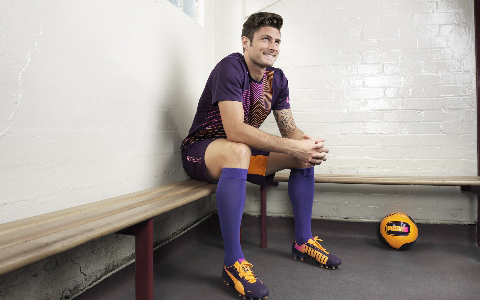 沙特阿尔希拉尔锋线表现活跃，沙特阿拉伯里亚尔